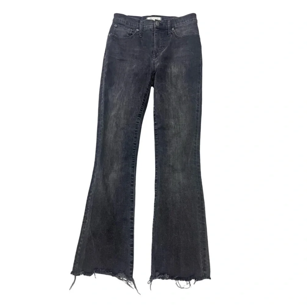 Madewell Cali Demi-Boot Jeans in Hollindale
Wash Size 25-Tall Kick Flare - Picture 6 of 6